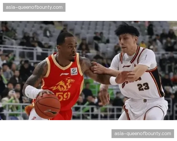 广厦队97-94逆转吉林晋级俱乐部杯四强，塔克贡献48分6篮板11助攻